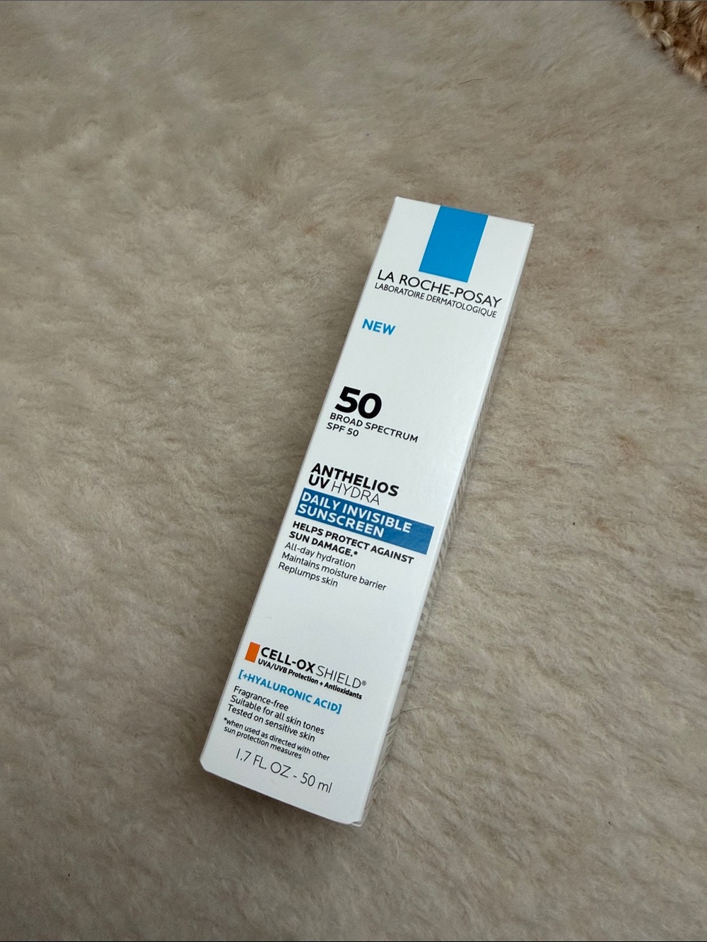 La Roche Posay Anthelios Daily Invisible sunscreen spf 50